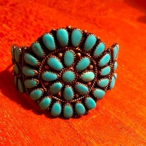 Turquoise cuff bracelet. Beautiful and timeless.